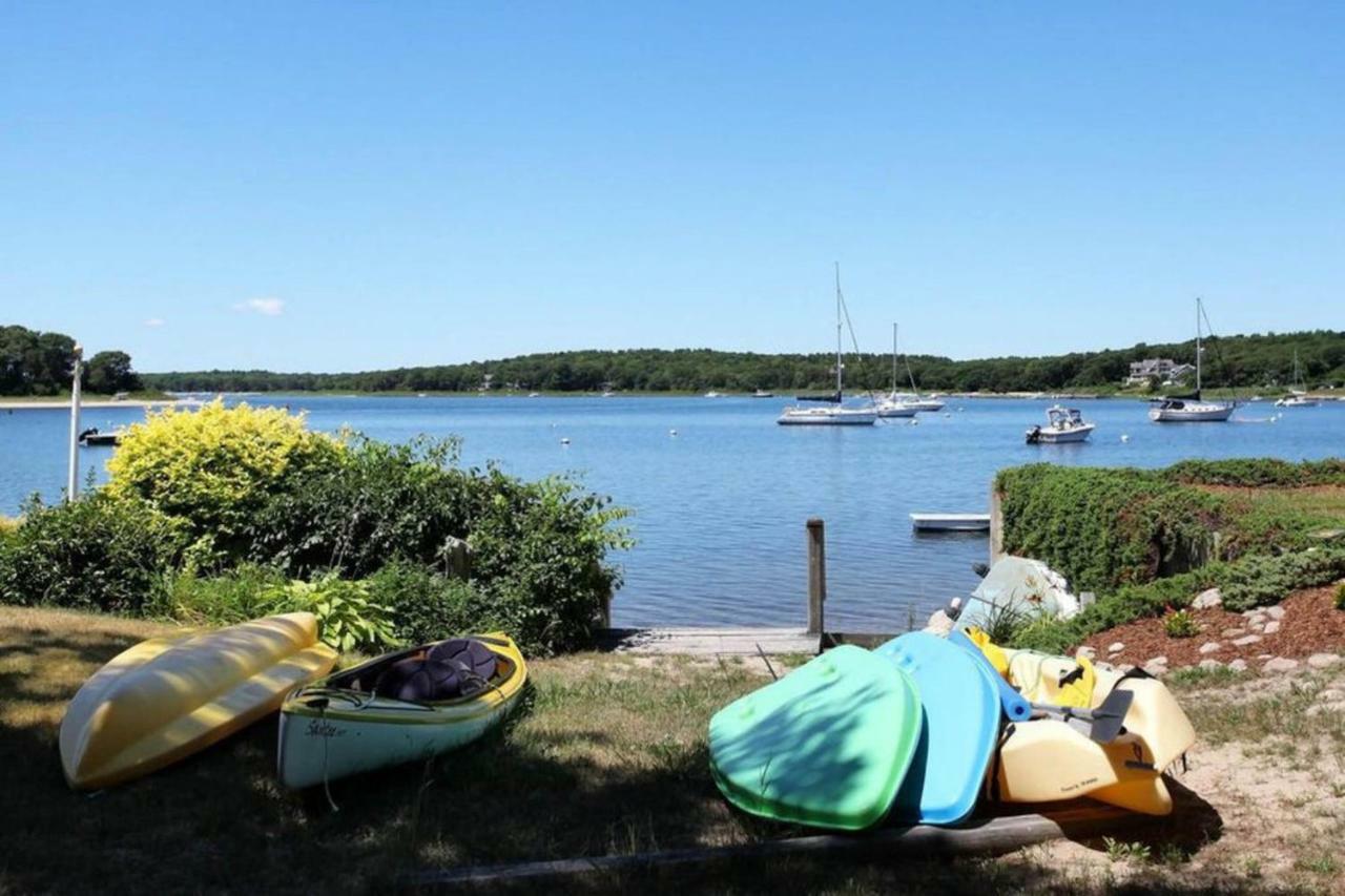 Cottage By The Bay Pocasset Exterior photo